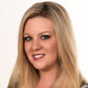 Meet your Posher, Stefanie